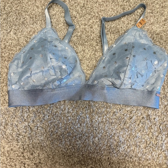 Victoria's Secret Gray Lace Bra with Adjustable Straps - Picture 16 of 16